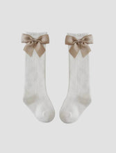 Load image into Gallery viewer, Elsa  socks - Off White
