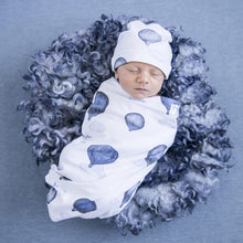Load image into Gallery viewer, Snuggle Hunny Kids - Cloud Chaser Snuggle Swaddle &amp; Beanie Set
