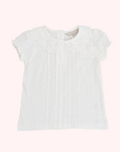 Load image into Gallery viewer, Sarah Colman - Embroidered collar T-shirt - Cream
