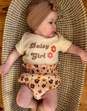 Load image into Gallery viewer, Daisy Girl
