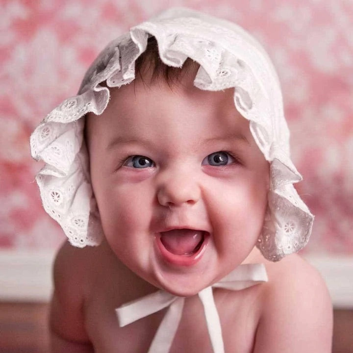 White Broderie Anglaise Bonnet