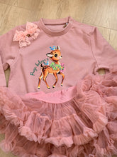 Load image into Gallery viewer, Vintage Pink Deer Sweatshirt (Choice of colours)
